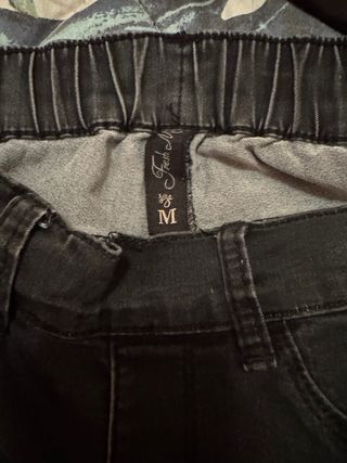 Vaquero/legging negro desgastado Talla M