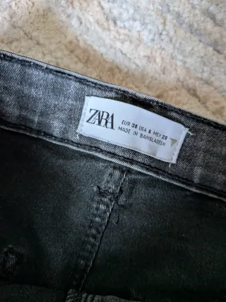 Zara Jeans Pitillo Tiro Alto Gris