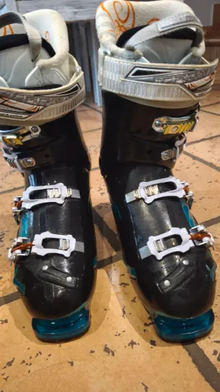 Botas de esquí Tecnica para un 40 de pié