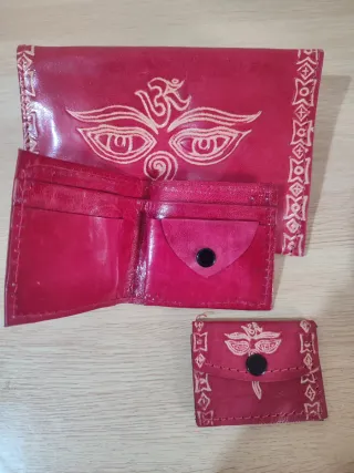 Conjunto Carteras Piel Om y Ojo Budista