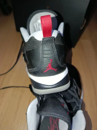 Jordan Stay Loyal 3 originales Talla 40