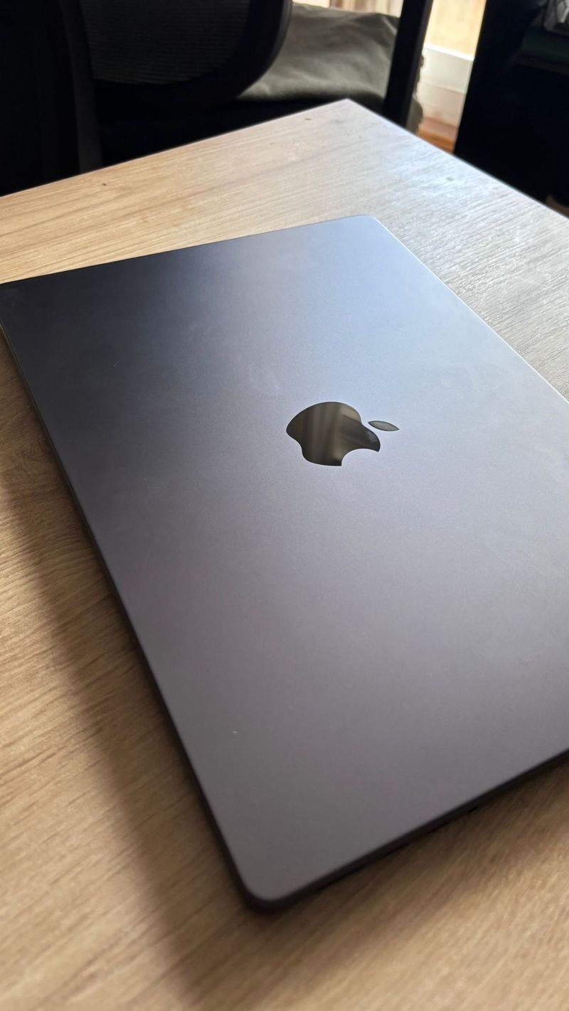 MacBook Pro Gris Espacial