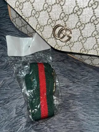 Bolso Gucci Beige y Dorado