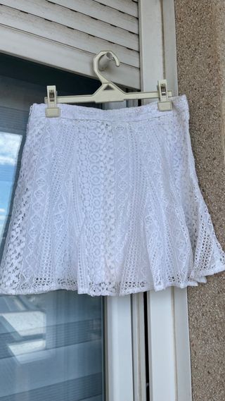 Falda H&M blanca encaje nueva