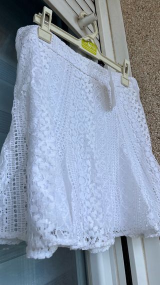 Falda H&M blanca encaje nueva