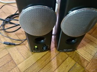 Altavoces SP-220F PC