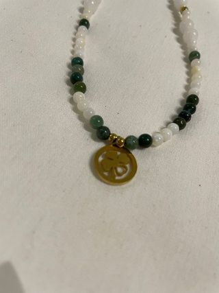 Collane di perline naturali