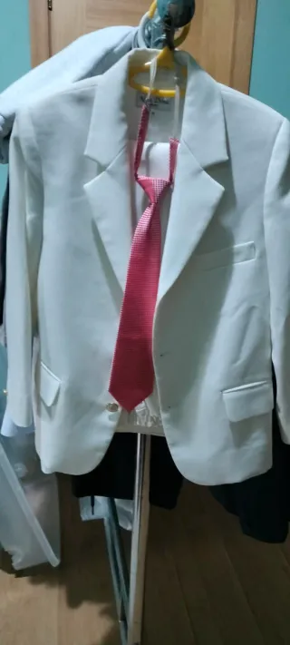 Traje de comunión beige niño