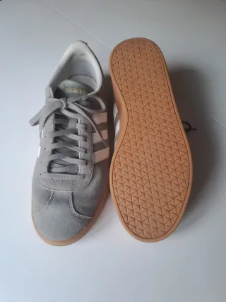 Zapatillas Adidas VL Court  Hombre Grises Blancas