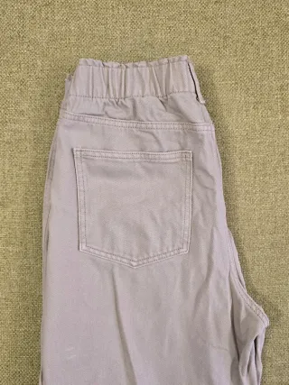 Pantalones rectos beige