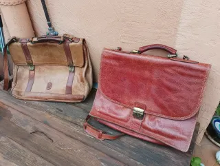 Carteras de piel para trabajo.