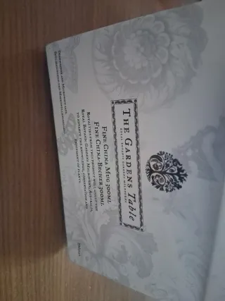 Scatola The Gardens Table