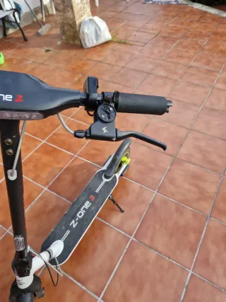 Patinete eléctrico Smartgyro Z One 2