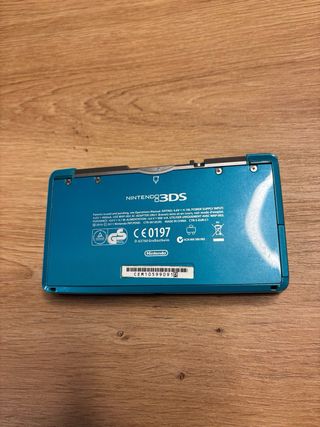 Nintendo 3DS Blu + Caricatore originale + Scheda SD 2GB