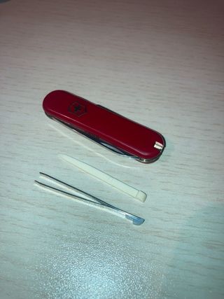 Navaja Suiza mini Multiuso Victorinox Roja