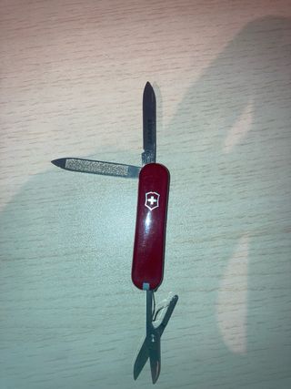 Navaja Suiza mini Multiuso Victorinox Roja
