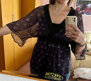 Blusa gasa semitransparente morada