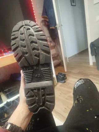 Zapatos de trabajo verdes talla 42