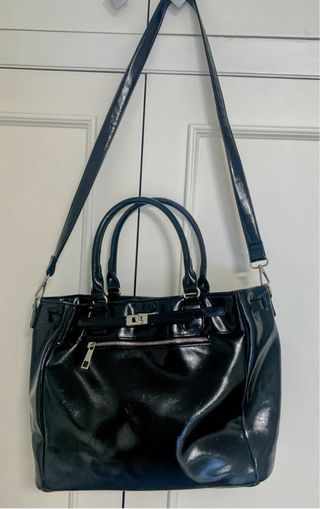Bolso negro Stradivarius sin estrenar
