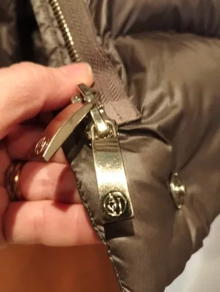 Piumino Armani marrone