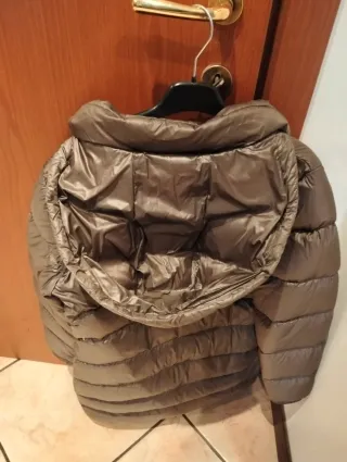 Piumino Armani marrone