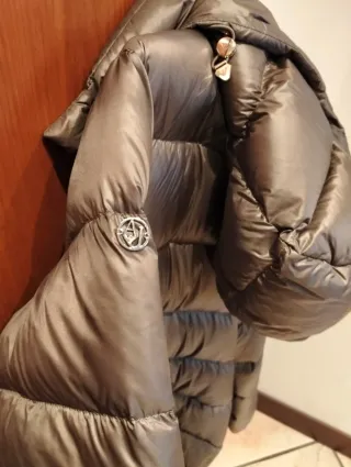 Piumino Armani marrone