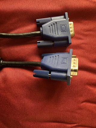 Cable VGA para Monitor / Proyector (Macho-Macho)