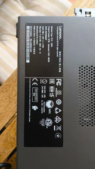 Ordenador Lenovo + Monitor Curvo Samsung 27”