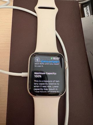 Apple Watch SE 2ª Gen Starlight