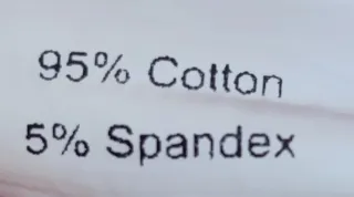 Sudadera de cuadros roja y negra