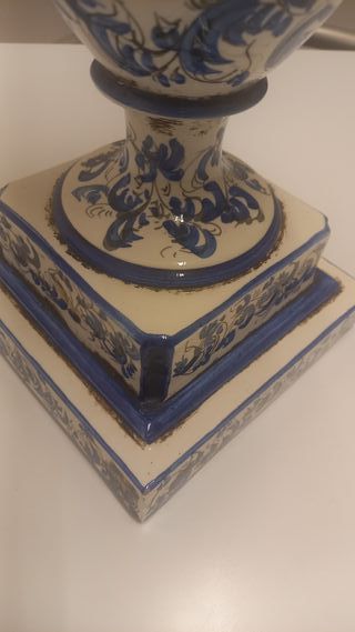 Vaso ceramica blu e bianco decorato