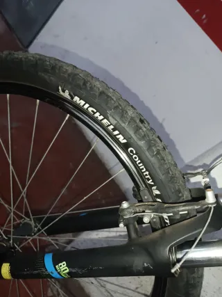 Bicicleta Rockrider 100