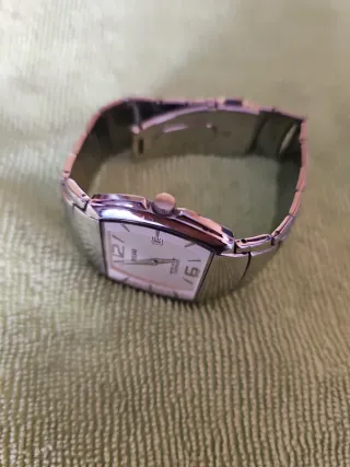 Reloj Pulsar Unisex Plata y Blanco