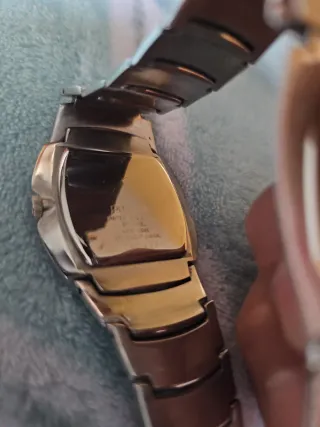 Reloj Pulsar Unisex Plata y Blanco