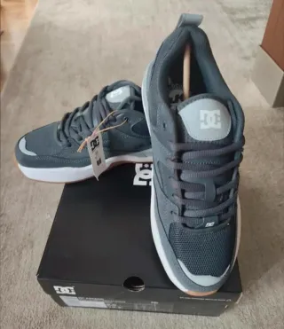 Tenis DC Shoes Talla 41 Gris/Blanco