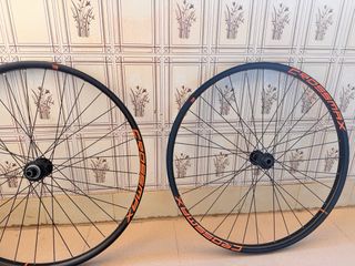 Juego Ruedas KTM Line Shimano TC500 CL
