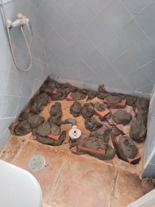 Cambio de plato de ducha.