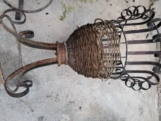 2 Maceteros Forja y Mimbre