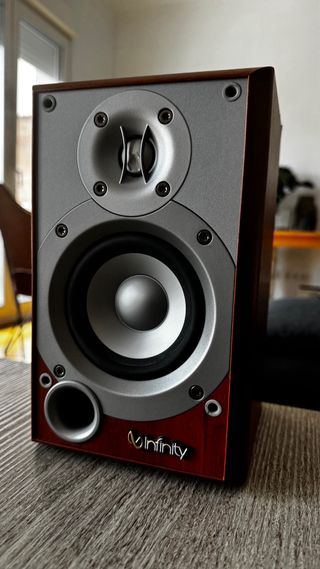 Altavoces Infinity Primus HCS