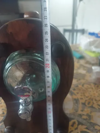 Licorera de madera y cristal