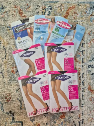 Lotto composto da 7 collant taglia 1-2