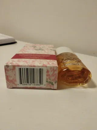 Jontue Revlon perfume