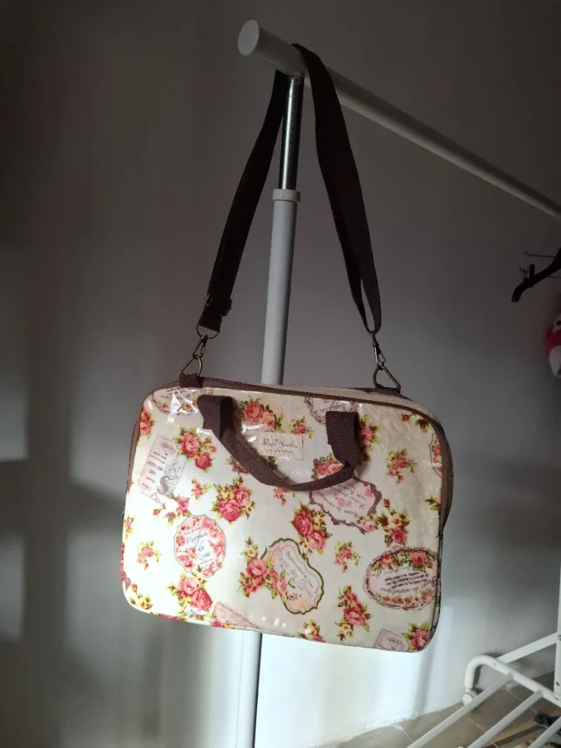 Maletín portátil/tablet floral