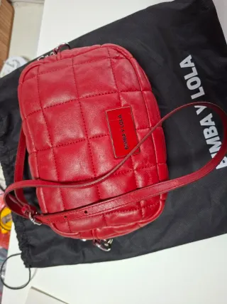 Bolso Bimba y Lola Rojo Acolchado de hombro.