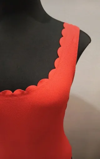 Bañador Rojo Festoneado