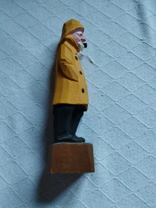 Figura marinero madera tallada