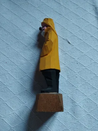Figura marinero madera tallada