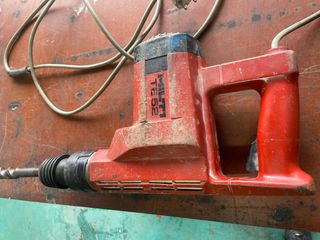 Hilti TE 52 - el percutor no funciona