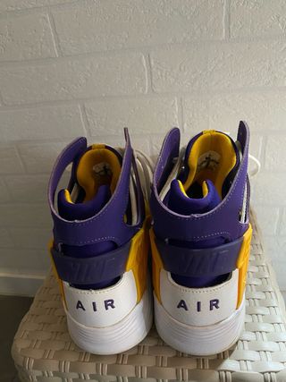 Nike Huarache Lakers Morado Blanco Amarillo