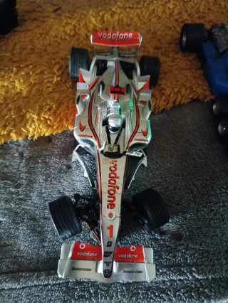 Coche Escalextric Vodafone McLaren